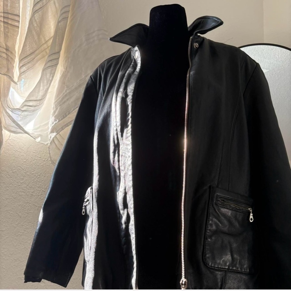 GENUINE LEATHER VINTAGE ALFANI JACKET